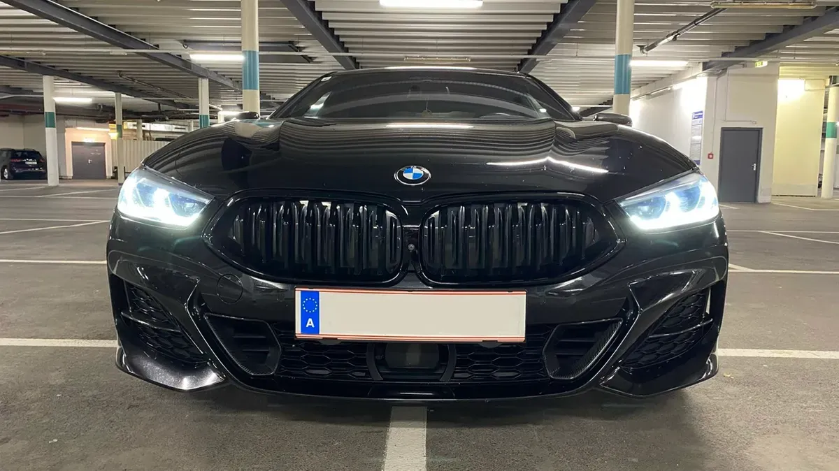 BMW 8 Series 2019 photo 2