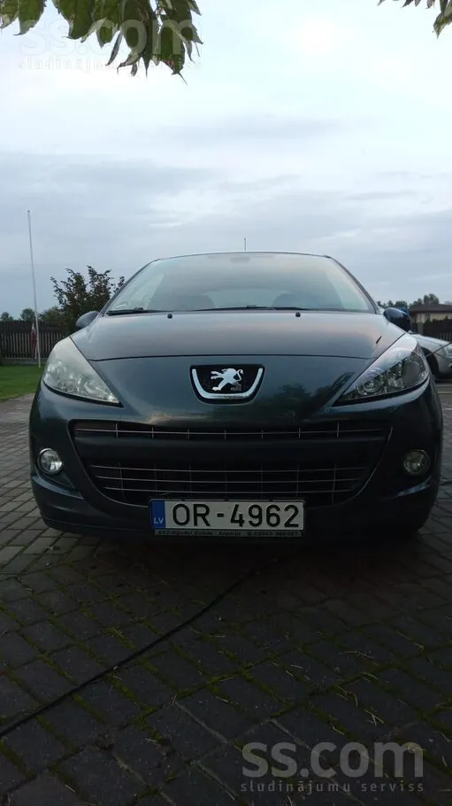 Peugeot 207 2010 photo 5