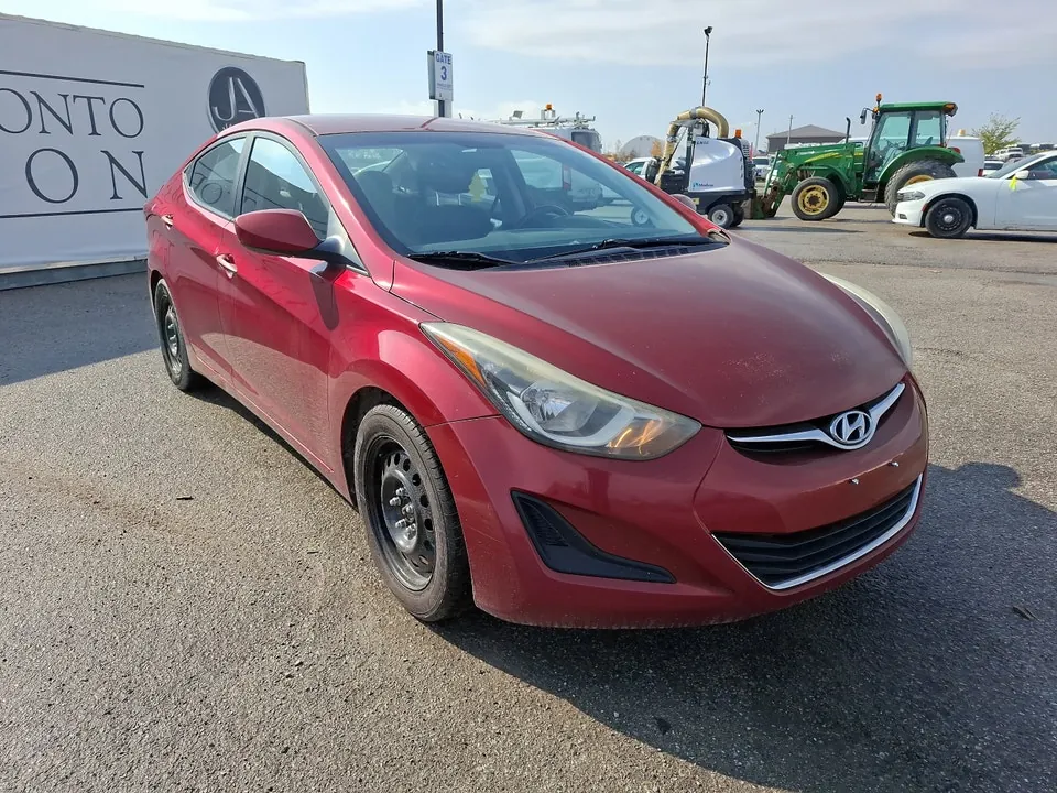 Hyundai Elantra 2015 photo 3