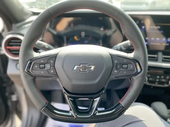 Chevrolet Trax 2026 photo 4