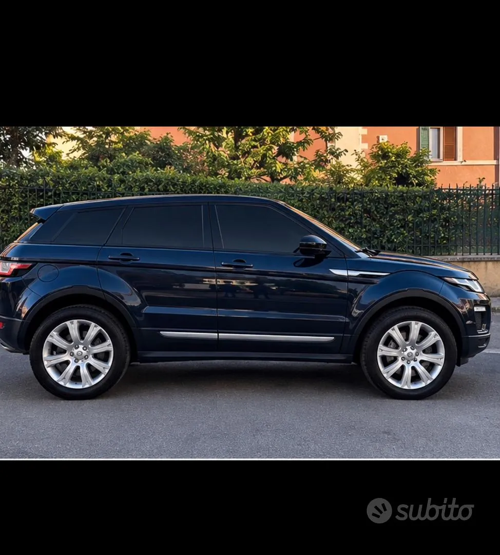 Land Rover Range Rover Evoque 2018 photo 2
