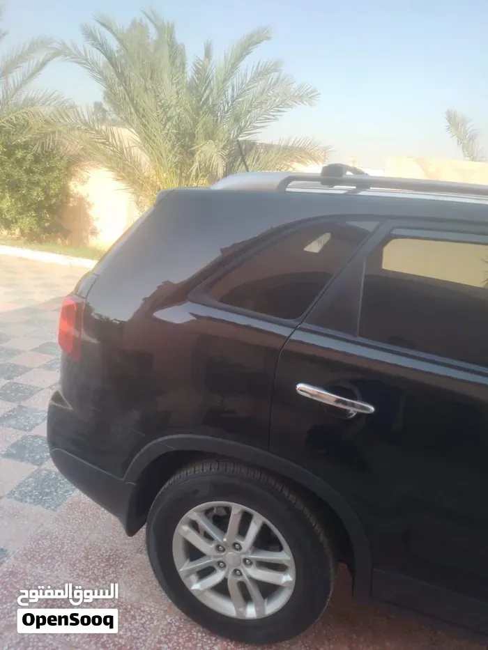 Kia Sorento 2012 photo 4