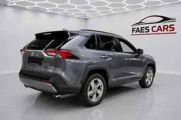 Toyota Rav4 2021 photo 3