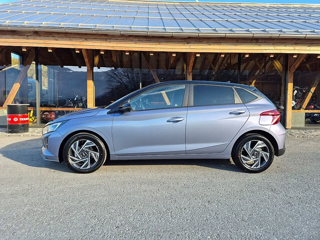 Hyundai I20 2024 photo 2