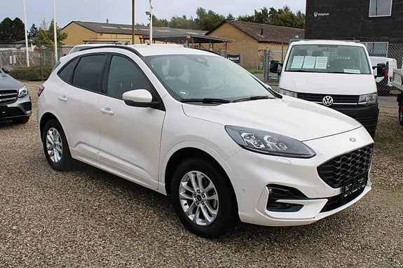Ford Kuga 2022 photo 2