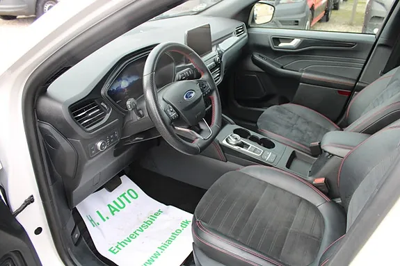 Ford Kuga 2022 photo 3