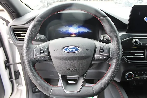 Ford Kuga 2022 photo 4