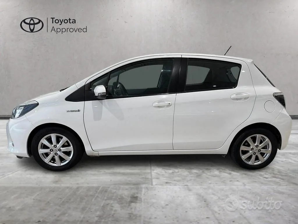 Toyota Yaris 2014 photo 3