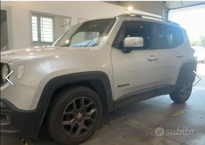 Jeep Renegade 2016 photo 2
