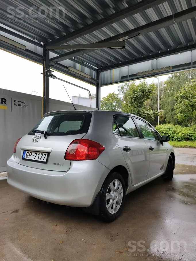 Toyota Auris 2007 photo 4