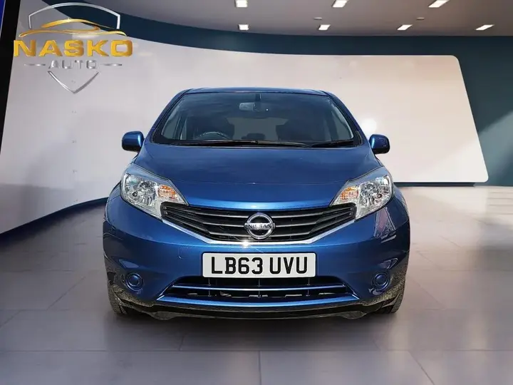 Nissan Note 2014 photo 2