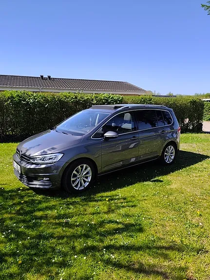 Volkswagen Touran 2017 photo 3