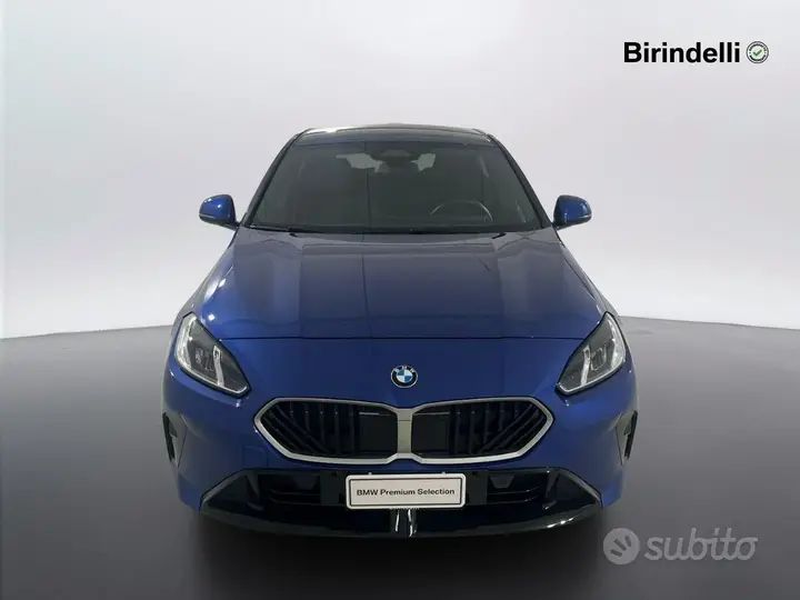 BMW 118D 2026 photo 4