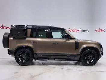 Land Rover Defender 2020 photo 4