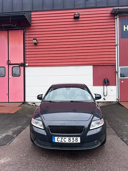 Volvo S40 2009 photo 3