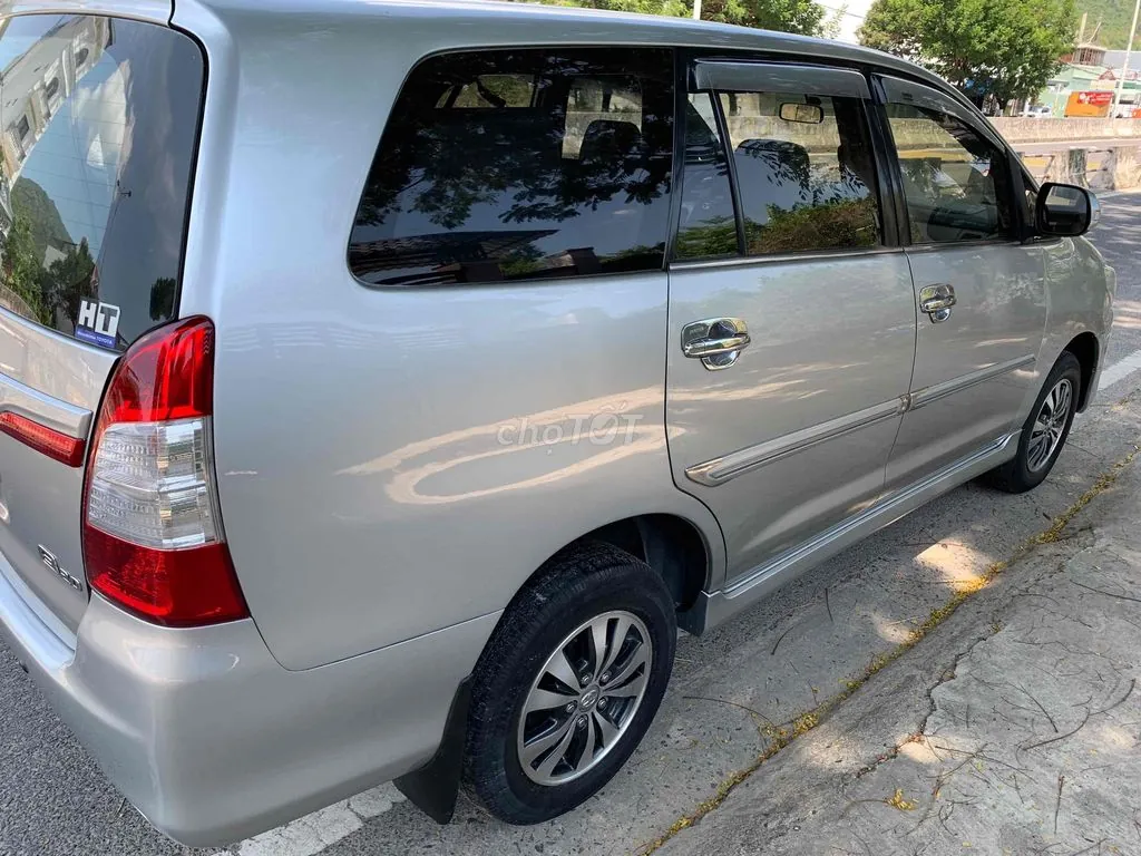 Toyota Innova 2015 photo 4