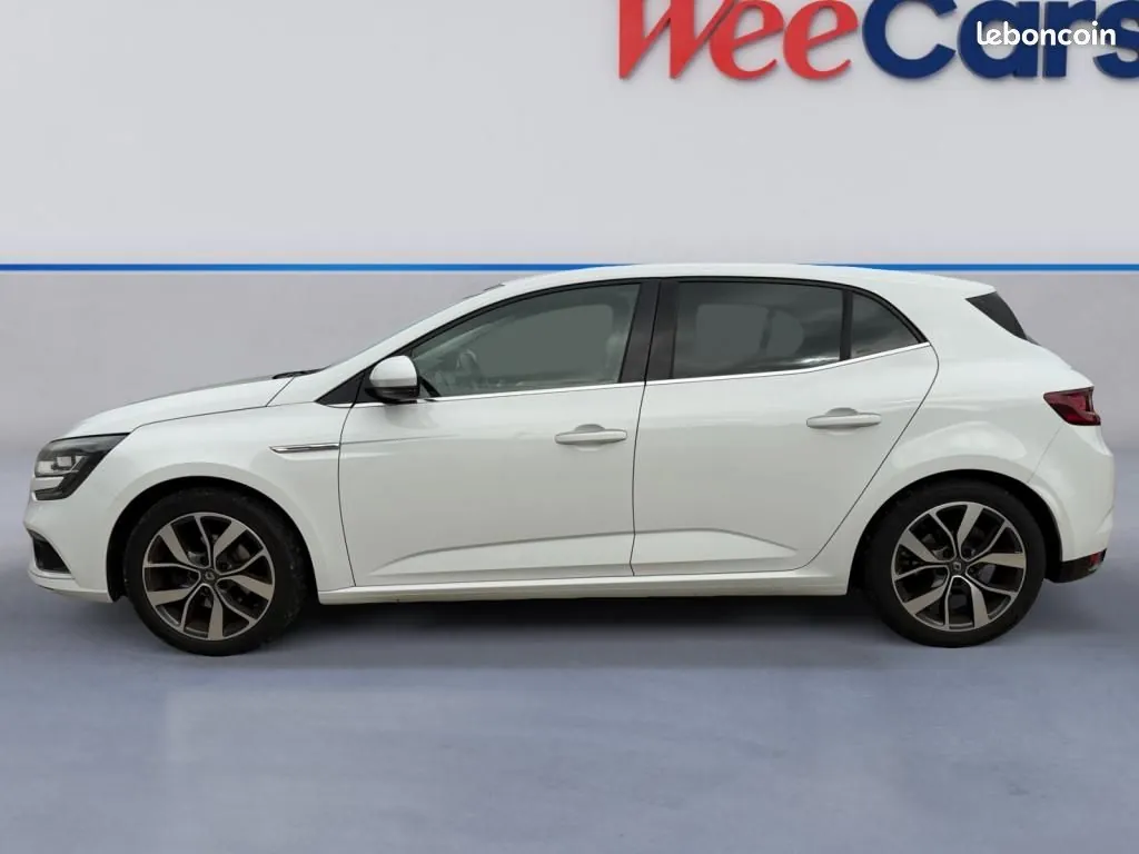 Renault Megane 2017 photo 2