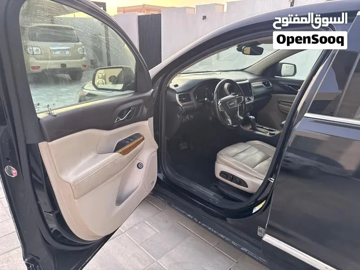 GMC Acadia 2018 photo 4