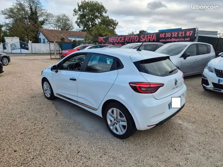 Renault Clio 2021 photo 3
