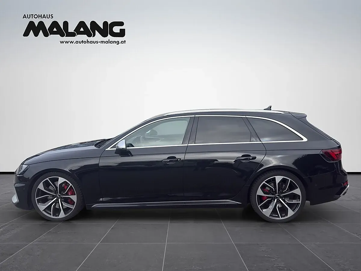 Audi A4 2019 photo 3