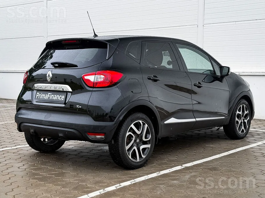 Renault Captur 2015 photo 2