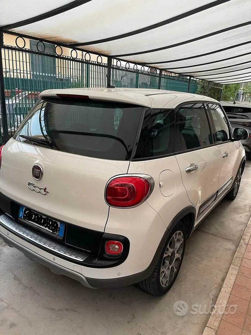 Fiat 500L 2014 photo 4