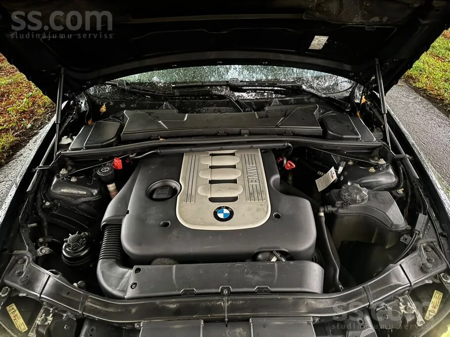 BMW 330D 2006 photo 4