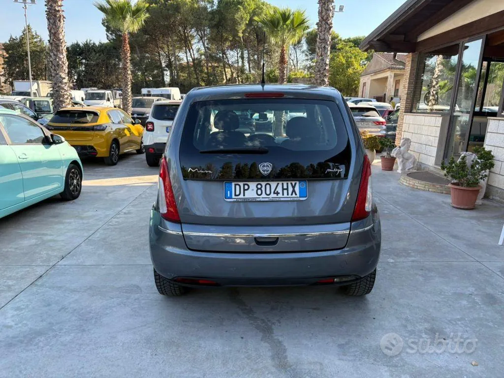 Lancia Musa 2008 photo 5