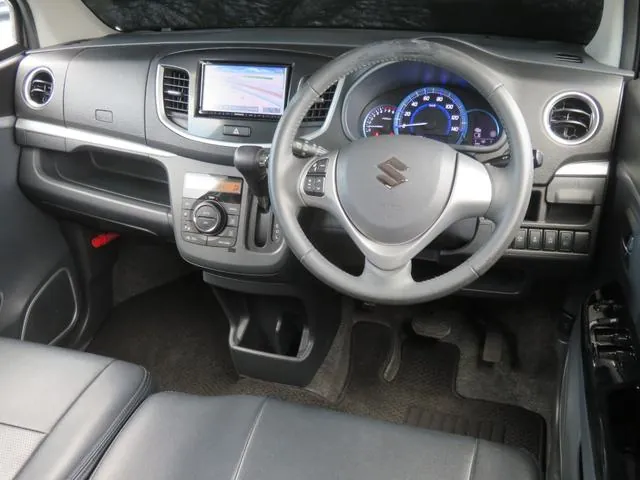 Suzuki Wagon R Stinger 2015 photo 2