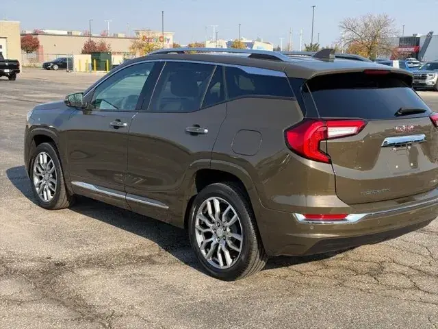 GMC Terrain 2023 photo 4