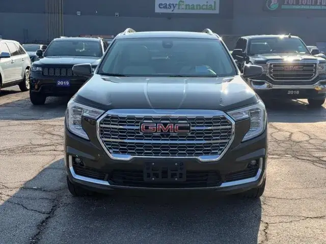 GMC Terrain 2023 photo 2