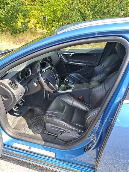 Volvo V60 2015 photo 5