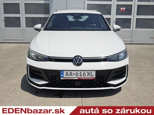 Volkswagen Passat Variant 2025 photo 3