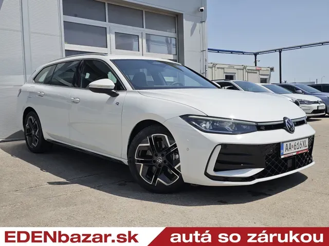 Volkswagen Passat Variant 2025 photo 4