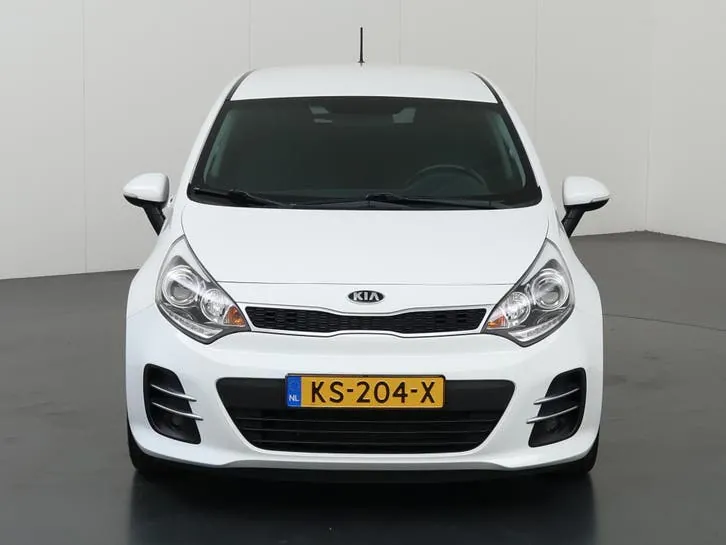 Kia Rio 2016 photo 3