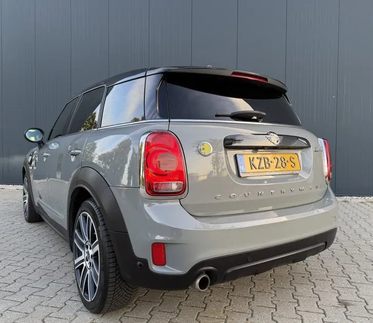 Mini Countryman 2019 photo 2