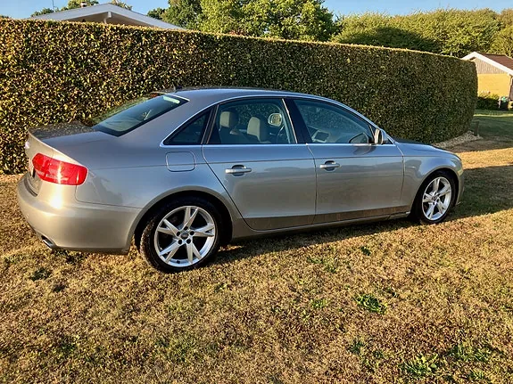 Audi A4 2008 photo 5