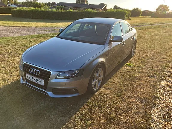 Audi A4 2008 photo 3