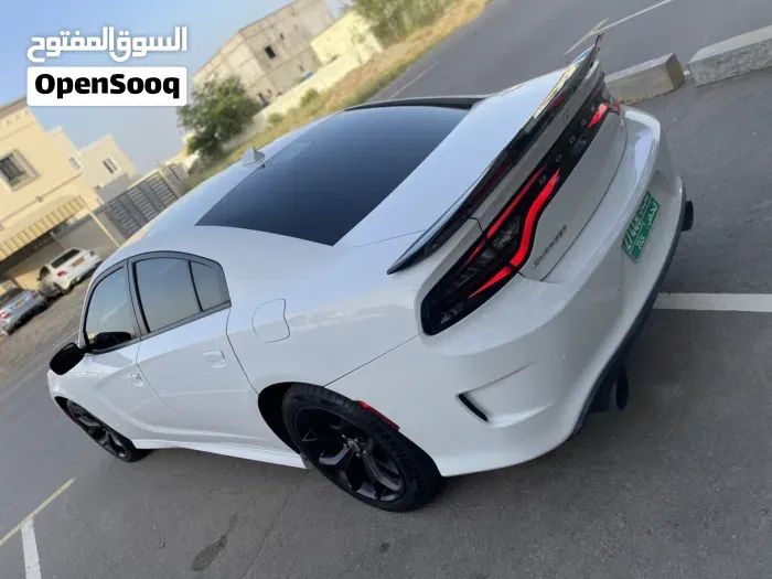 Dodge Charger 2019 photo 2