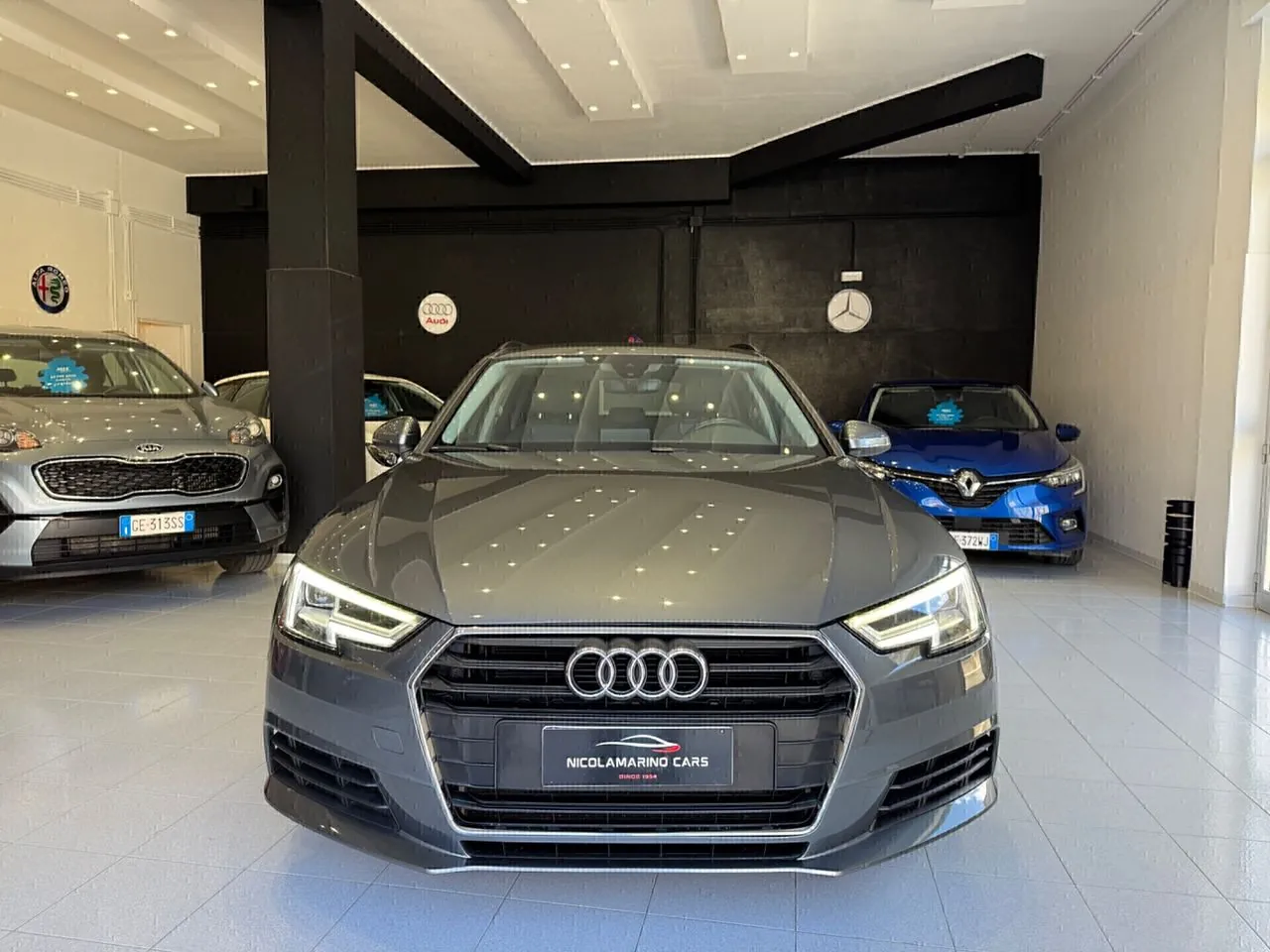 Audi A4 2019 photo 2