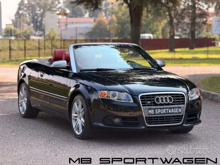 Audi S4 2006 photo 4
