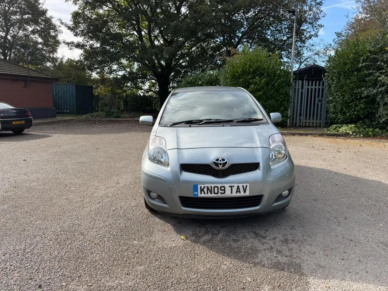 Toyota Yaris 2009 photo 3