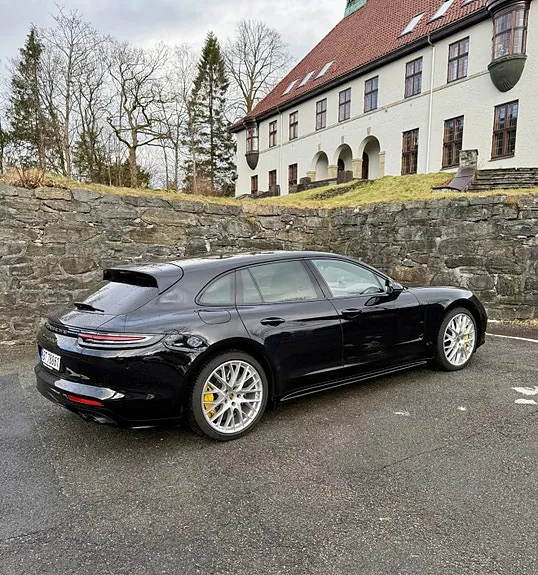 Porsche Panamera Turbo S 2018 photo 3
