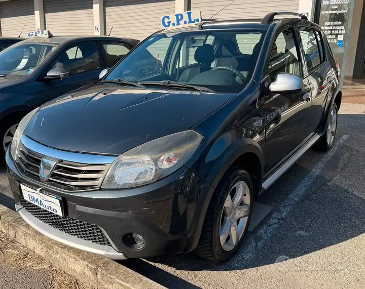 Dacia Sandero Stepway 2012 photo 2