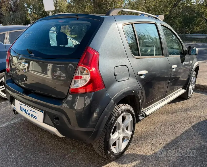 Dacia Sandero Stepway 2012 photo 3