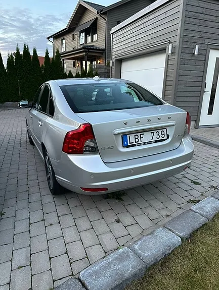 Volvo S40 2012 photo 3