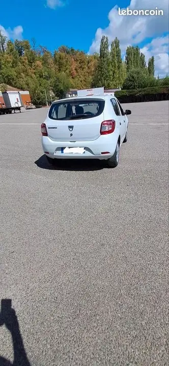 Dacia Sandero 2014 photo 2