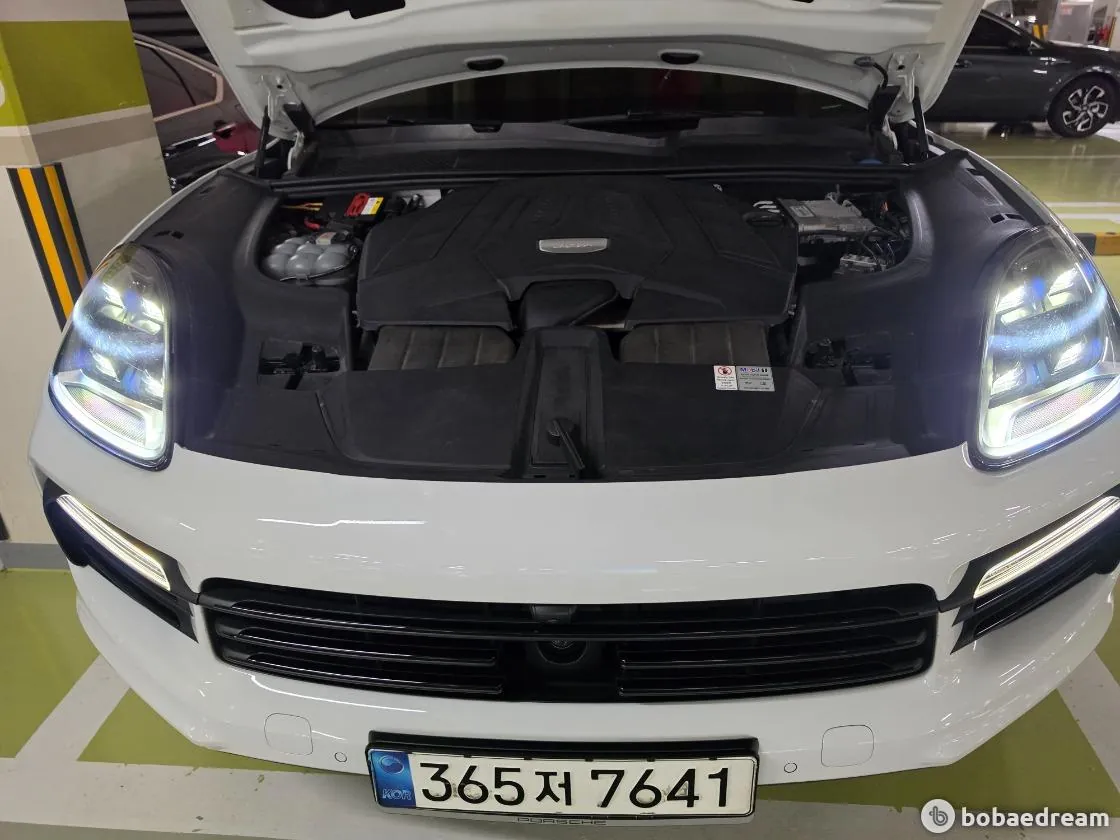 Porsche Cayenne 2021 photo 5