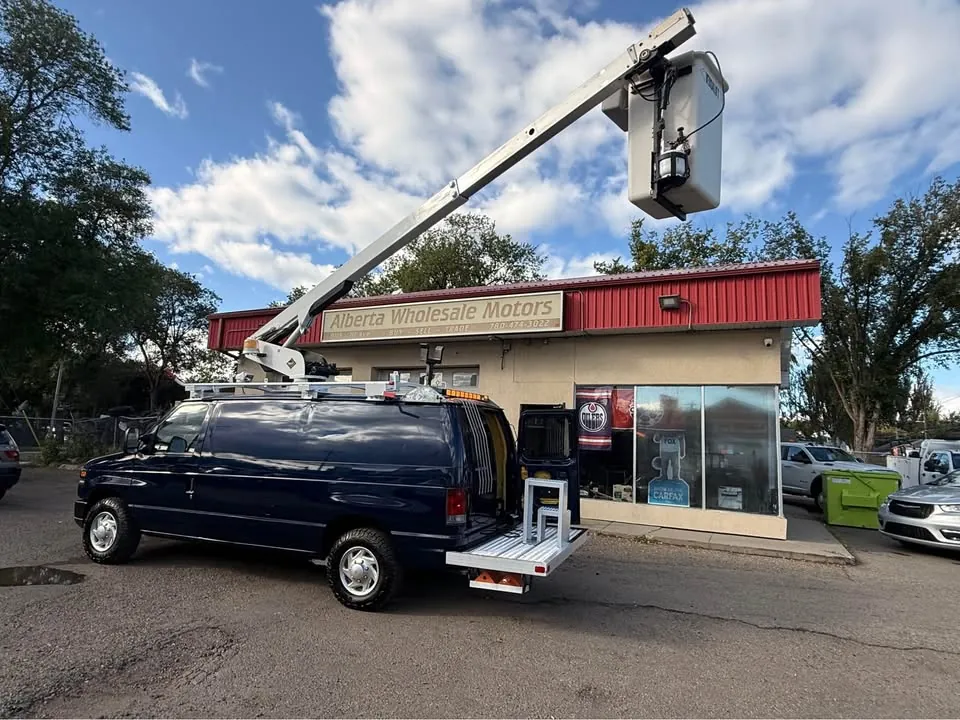 Ford E-350 Super Duty