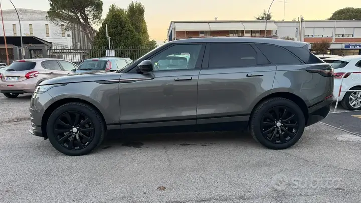 Land Rover Range Rover Velar 2017 photo 2